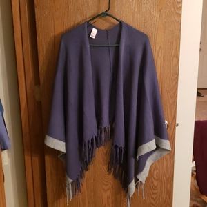 2/$15 Blue shall/poncho